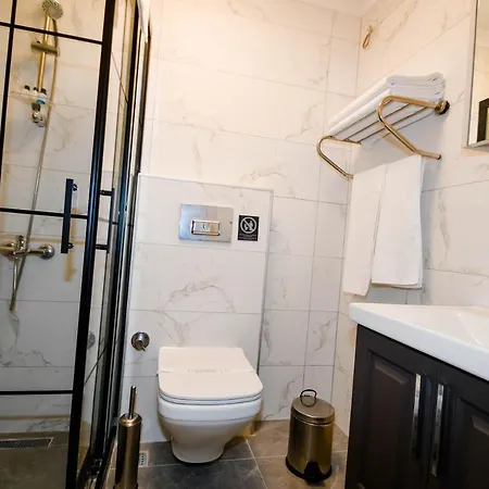 Swan Boutique בודרום