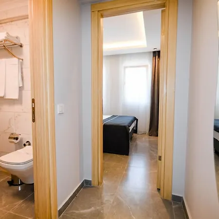 Swan Boutique בודרום