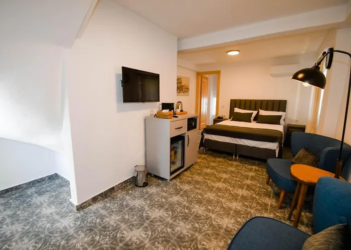 Swan Boutique Otel *